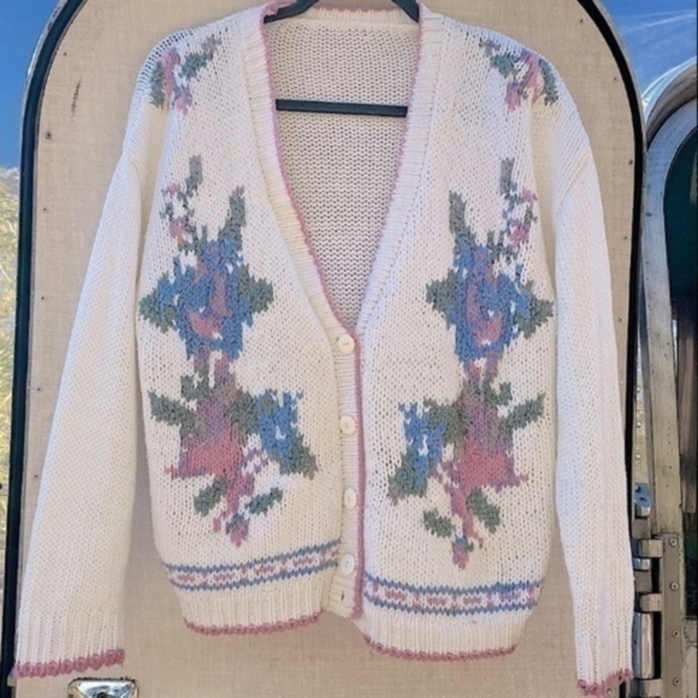 Vintage Hand Embroidered Knit Grandma Core Floral Cardigan Sweater​ - Picture 2 of 15